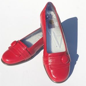 Red Patent Leather Aerosoles size 8.5 New